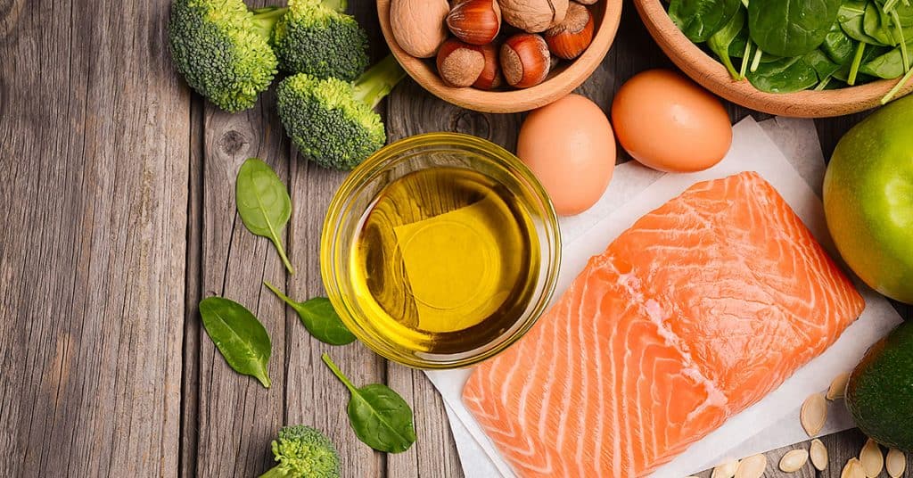 Foods with omega-3 fish oil supplements may help you bolster your heart health